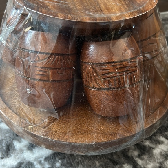 NEW Wooden Barrel Drink Dispenser w Stand & 6 Cups - Picture 11 of 16